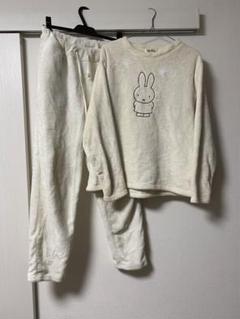 ホワイト系 ペプラム 長袖 パジャマ ミッフィー＆フレンズ ホワイト系 ペプラム 長袖 パジャマ ミッフィー＆フレンズ