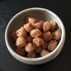 小さなサイズの美味しい梅干し 添加物不使用の低塩仕込みの織姫
