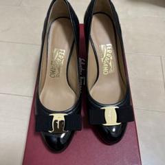 ほぼ未使用 フェラガモ　ヴァラ 希少　キルティングパンプス Salvatore Ferragamo/サルヴァトーレフェラガモ】 ヴァラ