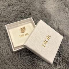 値下げしました⭐︎Dior ピアス 片耳のみ⭐︎ Dior 星と蜂デザイン ゴールドピアス（片耳のみ） - メルカリ