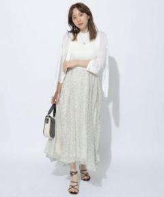 2025年最新】Rirandture ニットワンピースの人気アイテム - メルカリ