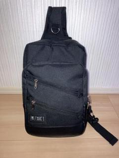 W&LTウォルト　蛙レンチキュラー付き　ウェアラブルバッグ ウイルソン COURAGE COLLECTION RACQUET BAG 9PK カーレッジ