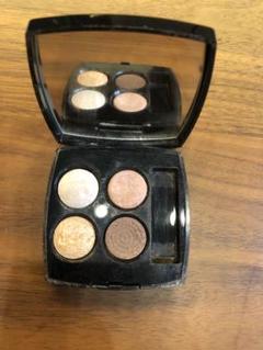 シャネルアイシャドウ CHANEL(おまけ付き)