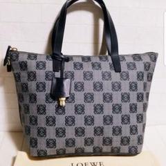 《超美品♪正規品》LOEWEロエベトートバッグ/ゴールド金具/総柄/アナグラム