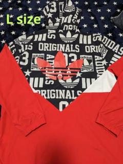adidas ウィンドブレーカー