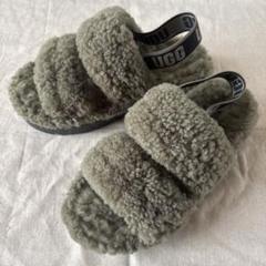 希少　アグ　厚底サンダル　23㎝　ファーサンダル UGG アグ ファーサンダル 厚底サンダル レディース