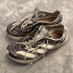 adidas ランニングシューズ　28センチ