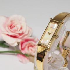 グッチ GUCCI スクエア バングルウォッチ シェル レディース腕時計 512