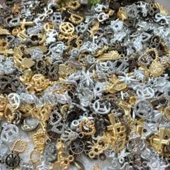 デコパーツ クロス ハート カメリア チャーム イアリング ピアス