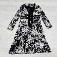 美品　フレアワンピース(M)花柄　ベロア　ボウタイ　レトロ　綺麗め　お出かけ