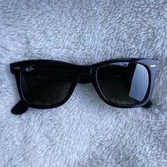 【美品】Ray-Ban Wayfarer ブラックサングラス