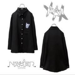 NieR ひょっこりミケ刺繍POCKET SHIRT