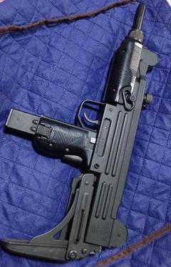 ジャンク② 発射不可】東京マルイ UZI 電動ガン｜Yahoo!フリマ