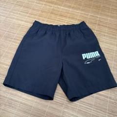 PUMA 黒 ハーフパンツ　150（M）