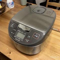 シャープ 炊飯器 5.5合 黒厚釜 球面炊き シルバー KS-S10J-Sのサムネイル