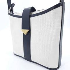 イヴサンローラン ショルダーバッグ 三角ロゴ YSL レザー ホワイト