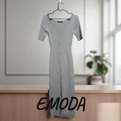 『美品』EMODA グレー Vネック 半袖 ロングニットワンピース