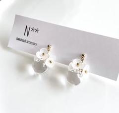 435 クリア フラワー ゴールド 小ぶり ハンドメイドピアス イヤリング