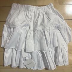 Loueme 白フリルスカート　ミニスカート