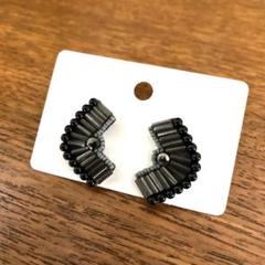 1度のみ□tamas/ タマス□gray×blackピアス