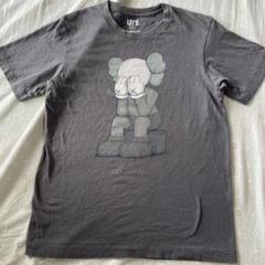 カウズ　ユニクロ　UNIQLO kaws Tシャツ　S
