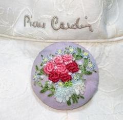立体フランス刺繍　薔薇のブーケ　ブローチorヘアゴム　新品　送料無料