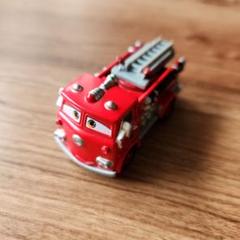 タカラトミー ディズニー カーズ トミカ カーズ レッド - メルカリ