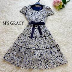 新品エムズグレイシー モノトーンの花柄が素敵なワンピース36 M's GRACY ワンピース モノトーン（エムズグレイシー 花柄
