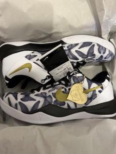 Nike Kobe 8 Protro GIGI "Mambacita" コービー