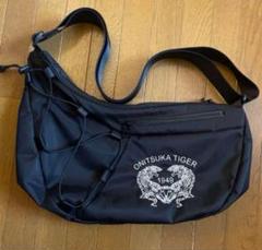✨新品✨ オニツカタイガー メッセンジャーバッグ 男女兼用