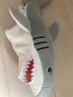 JAWS　ジョーズ　ユニバ　ホオジロザメ　サメ　鮫　ぬいぐるみ　人形　USJ Amazon.co.jp: JAWS ジョーズ ユニバ ホオジロザメ サメ 鮫