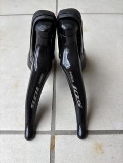 新品未使用SHIMANOシマノST-R7000機械式変速2x11s3点セット SHIMANO ( シマノ ) ST-R7000 左右セット 2X11S ブラック