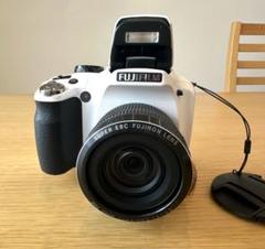 FinepixSL300 光学30倍ズーム可愛いホワイト　新品バッテリー付 Amazon | FUJIFILM デジタルカメラ FinePix SL300 光学30倍