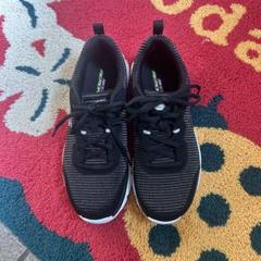 SKECHERS Memory Foam ブラック レディース　スニーカー