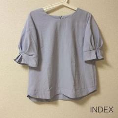 INDEX ラベンダー タックパフスリーブブラウス