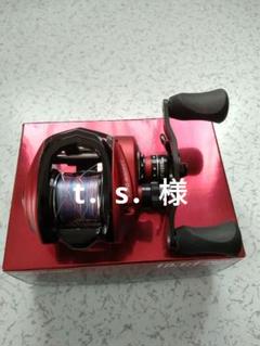 Abu Garcia Revo Rocket 10.1:1 ベイトリール 1回転105cm！ギヤ比10:1のベイトリールREVO ROCKET（レボ