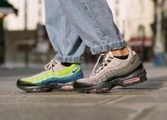ナイキ NIKE Size? 新品 AIR MAX 95 スニーカー 29cm