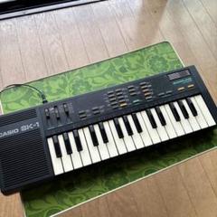 レア・貴重　CASIO SK-2100 サンプリングキーボード　ACアダプター付 レア・貴重 CASIO SK-2100 サンプリングキーボード ACアダプター