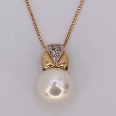 ❤️人気18金国内産7.9mm❤️あこや真珠✨ダイヤ0.03ctトップ　　(新品)