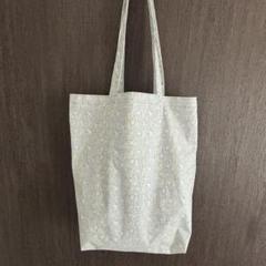 トートバッグ　ハンドメイド　肩掛けバッグ