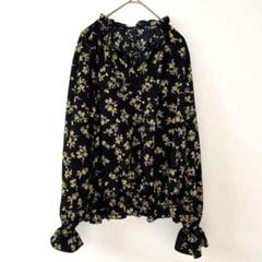 Ｌサイズ　花柄　フリルブラウス　ネイビー　大きいサイズ　完売商品　ゆったりサイズ