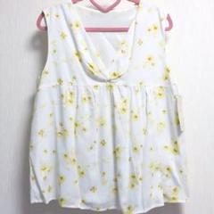 新品・花柄トップス