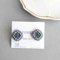 ビーズ刺繍イヤリング　レトロ　ブルー