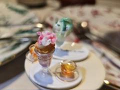 ミニチュアスイーツ【桃のパフェ】
