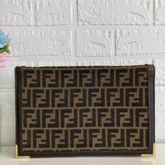 FENDI フェンディ クラッチバッグ ズッカ柄 2868 - メルカリ