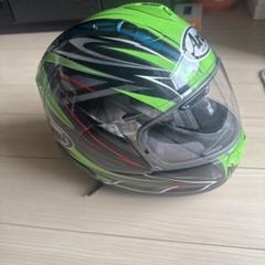 Arai ヘルメット グリーン　ラジカルのサムネイル