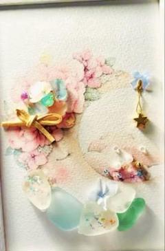 seaglass art ✴︎雲の上の月