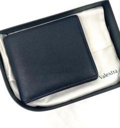 ⭐️未使用級⭐️ ヴァレクストラ　長財布　二つ折り財布　Vカット　ユニセックス 未使用に近い】ヴァレクストラ 折り財布 レザー ユニセックス