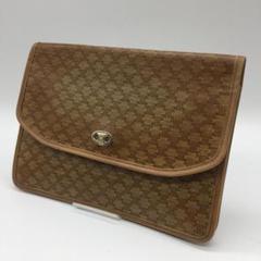 2025年最新】CELINE レディース クラッチバッグの人気アイテム