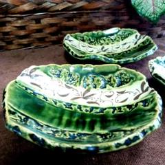 新品織部焼　緑と白の花模様 皿セット 5客、小皿5客 新品織部焼 緑と白の花模様 皿セット 5客、小皿5客